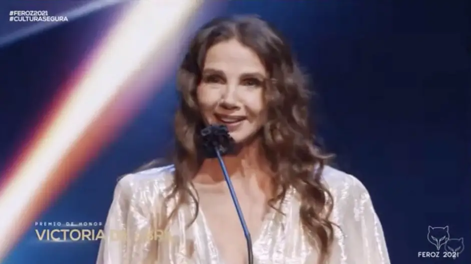 Victoria Abril, durante el discurso de aceptación en los premios Feroz 2021