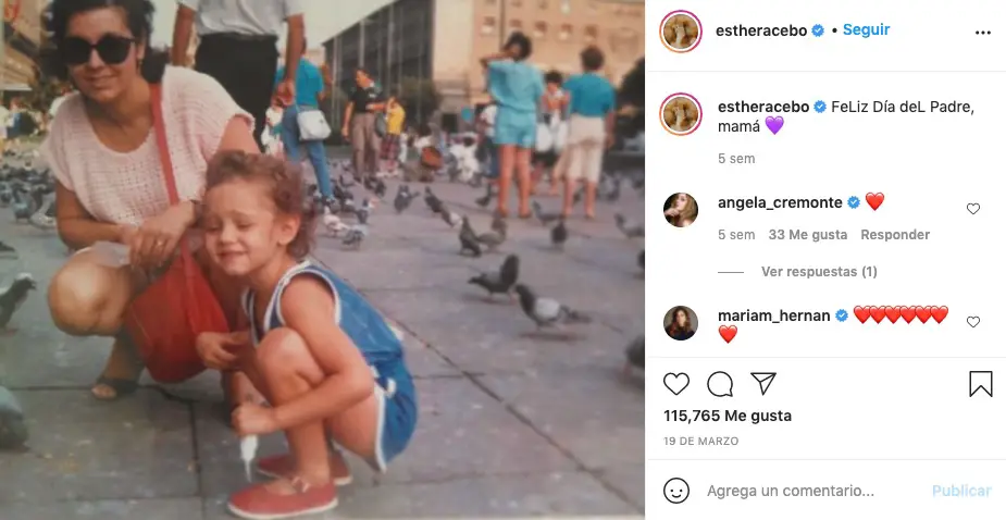 Post de Esther Acebo de niña en Instagram