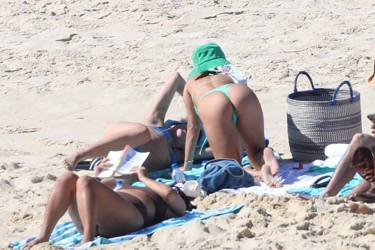 Vanessa Hudgens con bikini