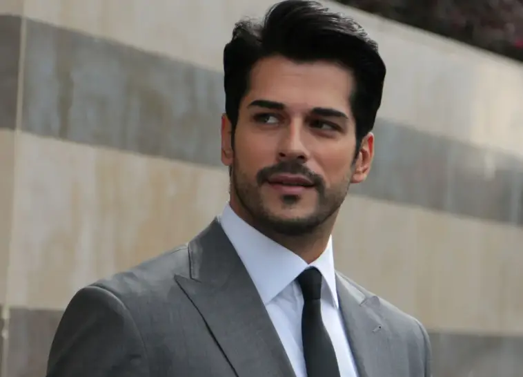 los actores turcos más guapos